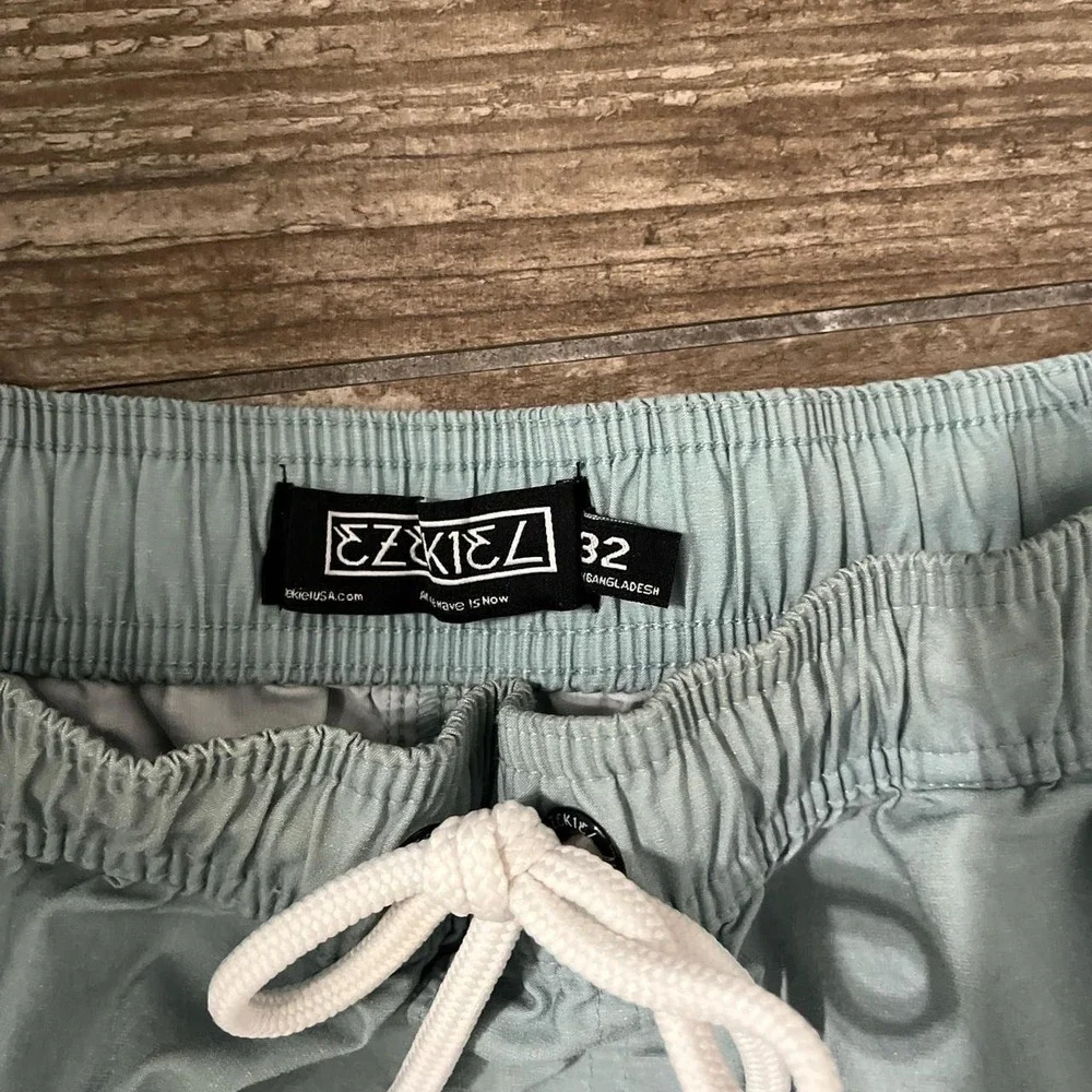 Shorts men's 32